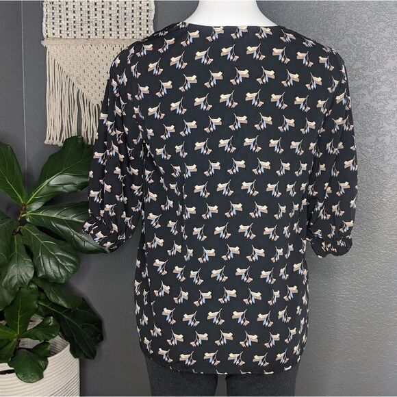 Le Lis Black Patterned Blouse - Picture 3 of 10